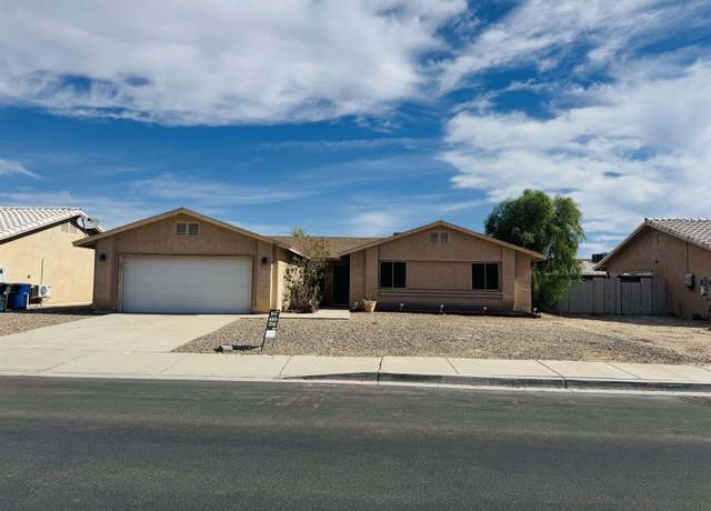 Property at 6104 E 43 Pl, Yuma, AZ 85365, 4 beds, 2 baths