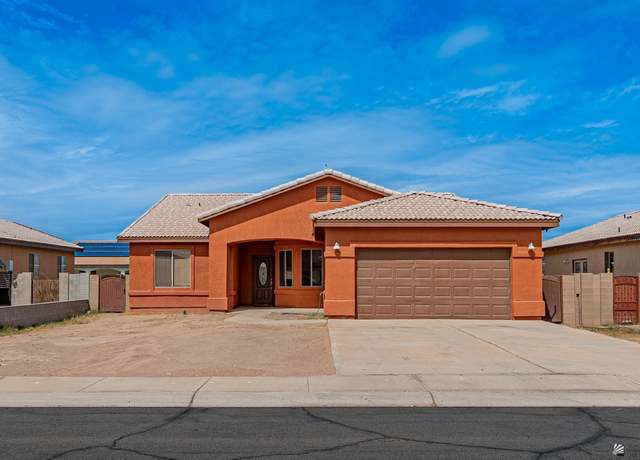 Property at 724 E Maricela St, Somerton, AZ 85350, 3 beds, 2 baths
