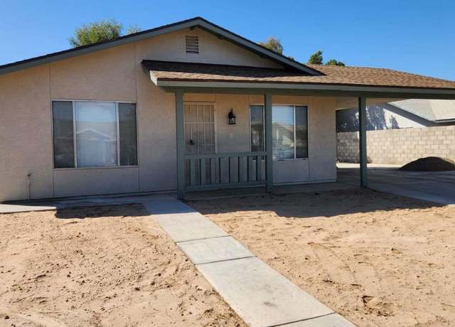 Property at 1431 E D St, San Luis, AZ 85336, 3 beds, 2 baths
