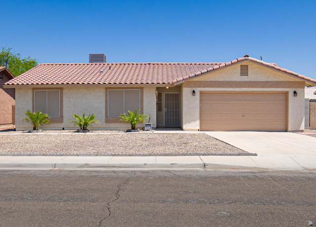 Property at 11250 E 25 Pl, Yuma, AZ 85367, 3 beds, 2 baths