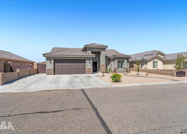 Property at 12590 E 48 Dr, Yuma, AZ 85367, 4 beds, 2 baths