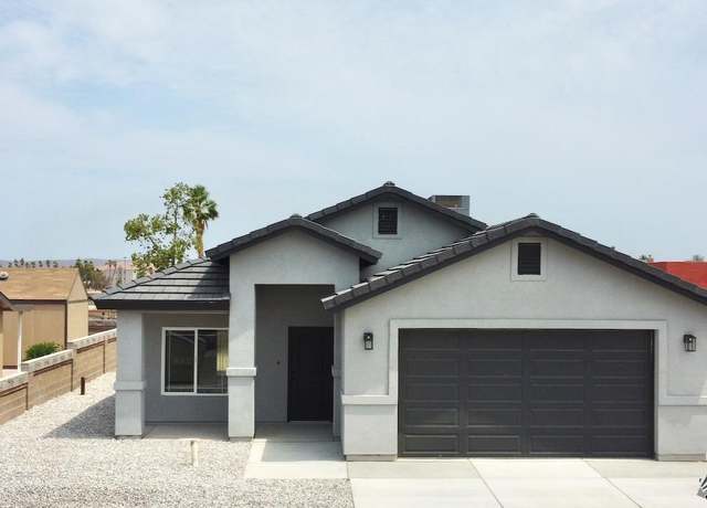 Property at 28852 Colorado Ave, Wellton, AZ 85356, 3 beds, 2 baths