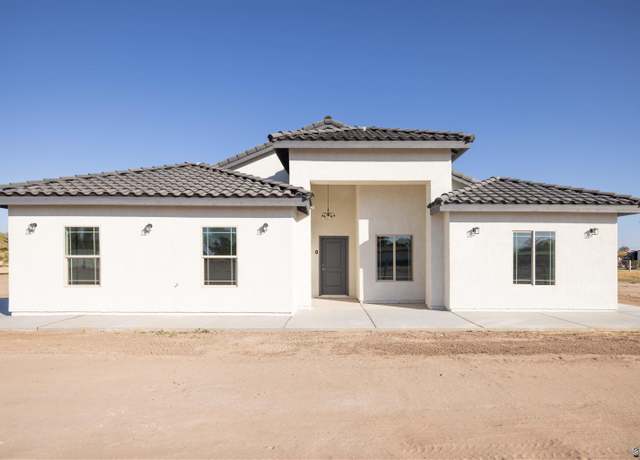 Property at 2869 W County 17 1/2 St, Somerton, AZ 85350, 4 beds, 2 baths