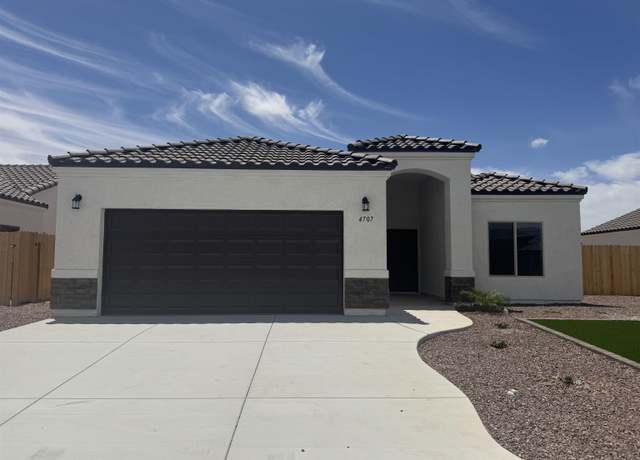 Property at 4984 E Ortega St, San Luis, AZ 85336, 3 beds, 2 baths