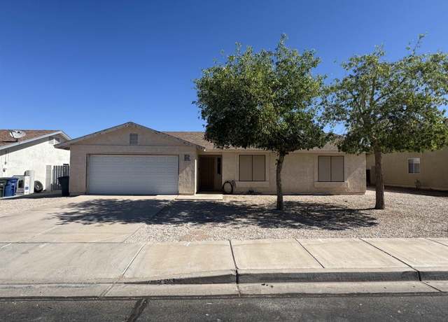 Property at 6348 E 45 St, Yuma, AZ 85365, 3 beds, 2 baths