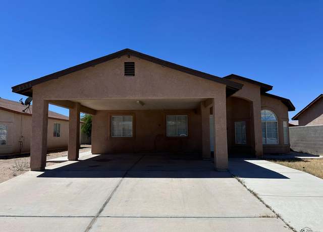 Property at 1536 N Iran Ave, San Luis, AZ 85349, 4 beds, 2 baths