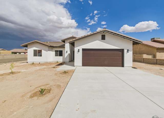 Property at 11751 Kofa St, Wellton, AZ 85356, 3 beds, 2 baths
