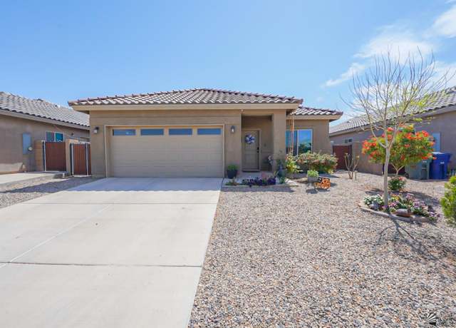 Property at 4423 W 27 Ln, Yuma, AZ 85364, 3 beds, 2 baths