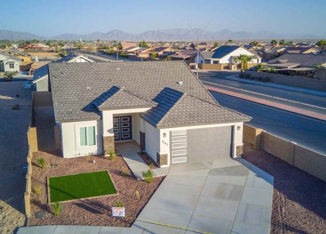 Property at 3597 S Sage Ave, Yuma, AZ 85365, 4 beds, 2 baths