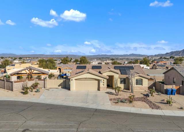 Property at 11812 E Eclipse Ct, Yuma, AZ 85367, 3 beds, 2 baths