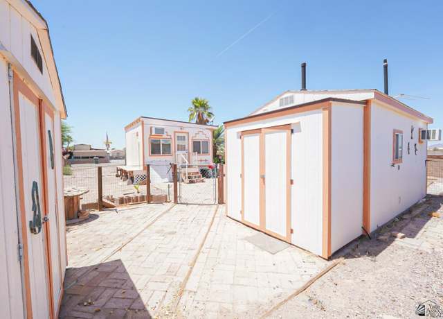 Property at 10301 Linda Ln, Wellton, AZ 85356, 1 bath