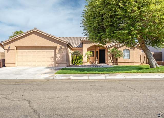 Property at 12170 E 33 Pl, Yuma, AZ 85367, 4 beds, 2 baths