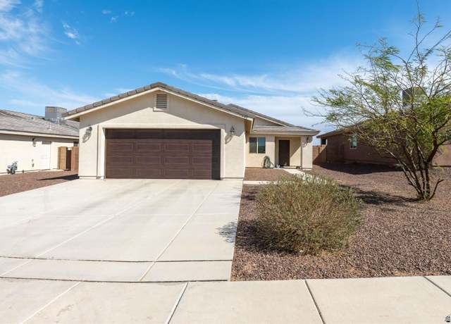 Property at 11602 E 33 St, Yuma, AZ 85367, 3 beds, 2 baths