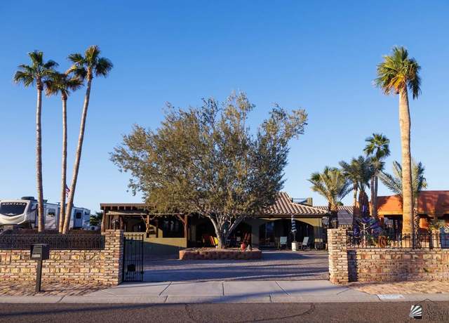 Property at 13220 E 55 St, Yuma, AZ 85367, 2 beds, 2 baths
