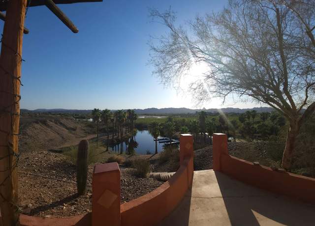 Property at 9816 Dove Ln, Yuma, AZ 85365, 4 beds, 4.5 baths
