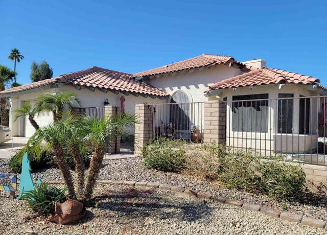 Property at 10842 S Via Salida, Yuma, AZ 85367, 2 beds, 2 baths