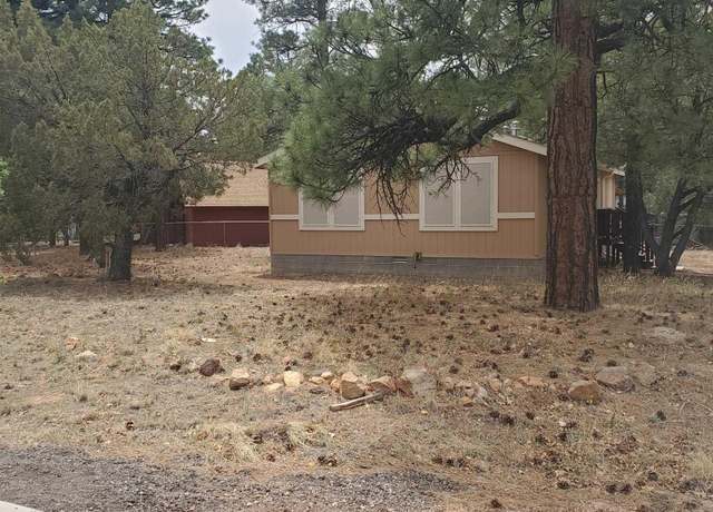 Property at 1621 W Hall St, Show Low, AZ 85901, 2 beds, 2 baths