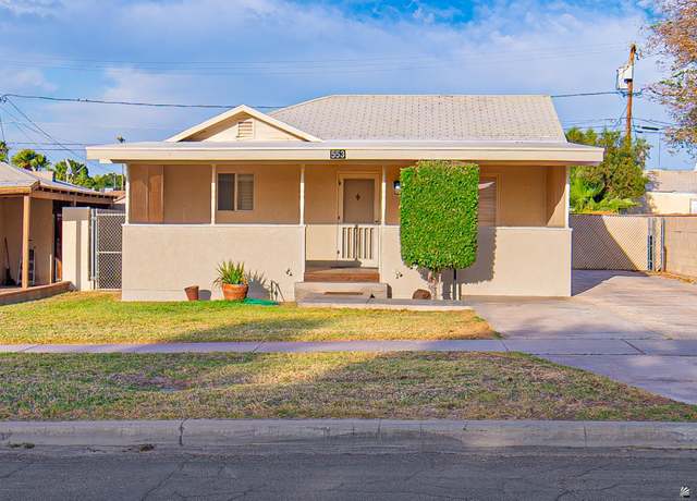Property at 553 S 9 Ave, Yuma, AZ 85364, 3 beds, 2 baths