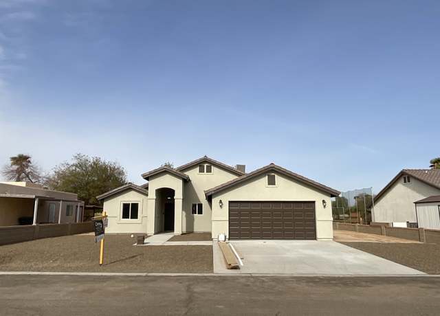 Property at 11772 Laguna St, Wellton, AZ 85356, 3 beds, 2 baths