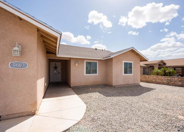 Property at 9603 E 36 Pl, Yuma, AZ 85365, 4 beds, 3 baths