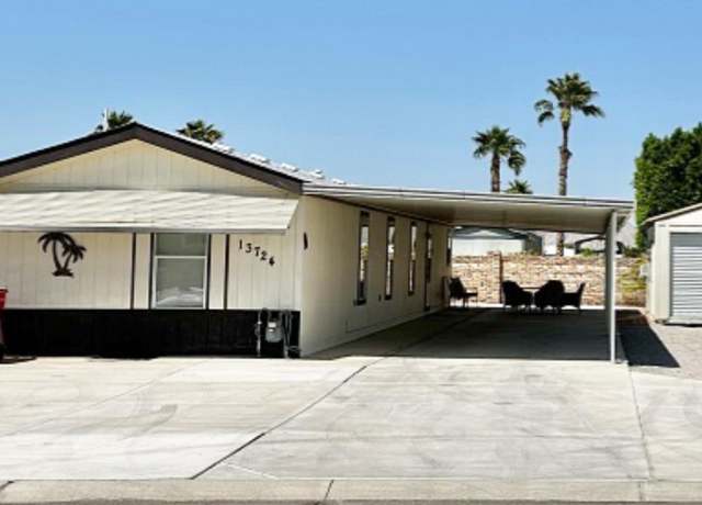 Property at 13724 E 52 St, Yuma, AZ 85367, 2 beds, 2 baths