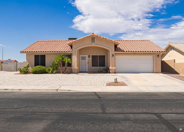 Property at 8712 E 24 Ln, Yuma, AZ 85365, 3 beds, 2 baths