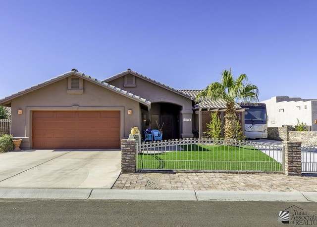 Property at 13370 S Brentwood Way, Yuma, AZ 85367, 3 beds, 2 baths