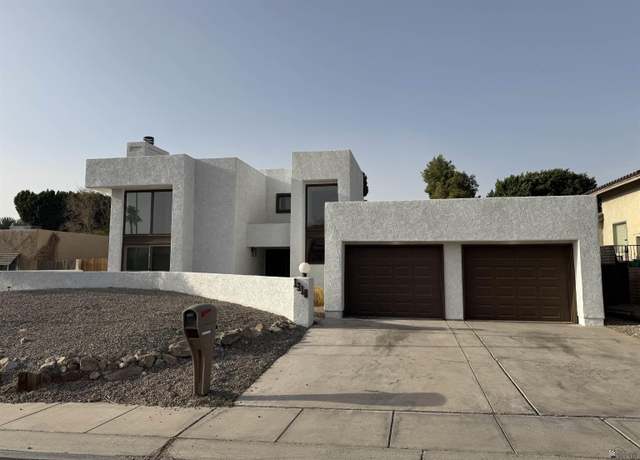 Property at 1318 W Ridgeview Dr, Yuma, AZ 85364, 3 beds, 2 baths