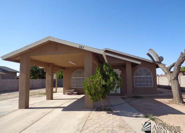 Property at 987 W Yucca St, Somerton, AZ 85350, 3 beds, 2 baths