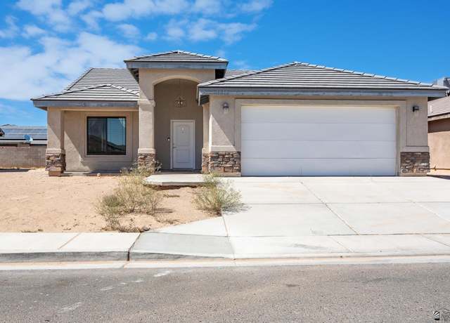 Property at 3830 E Jett St, San Luis, AZ 85336, 3 beds, 2 baths