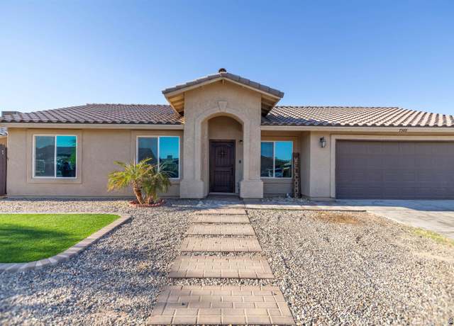 Property at 7588 E 41 Ln, Yuma, AZ 85365, 4 beds, 2 baths