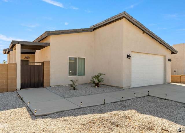 Property at 27365 Ligurta Ln, Wellton, AZ 85356, 3 beds, 2 baths