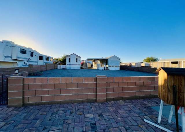 Property at 10392 S Avenida Compadres, Yuma, AZ 85365, 2 beds, 2 baths