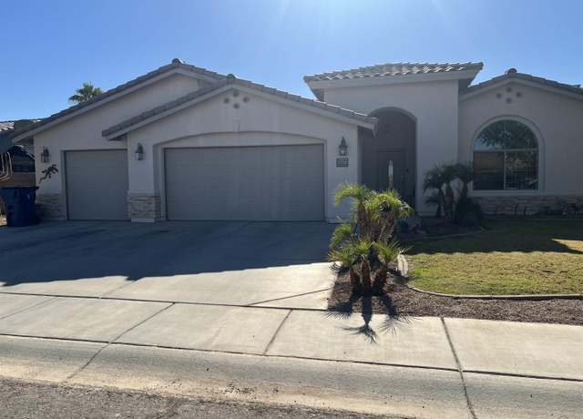 Property at 11785 E 27 Pl, Yuma, AZ 85367, 4 beds, 2 baths