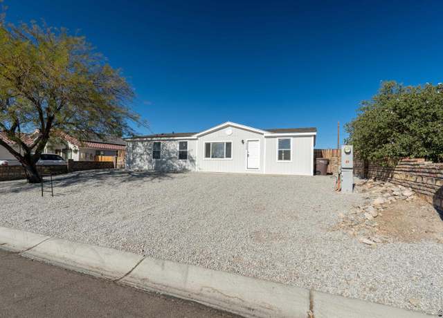 Property at 14340 E 28 Ln, Yuma, AZ 85367, 3 beds, 2 baths