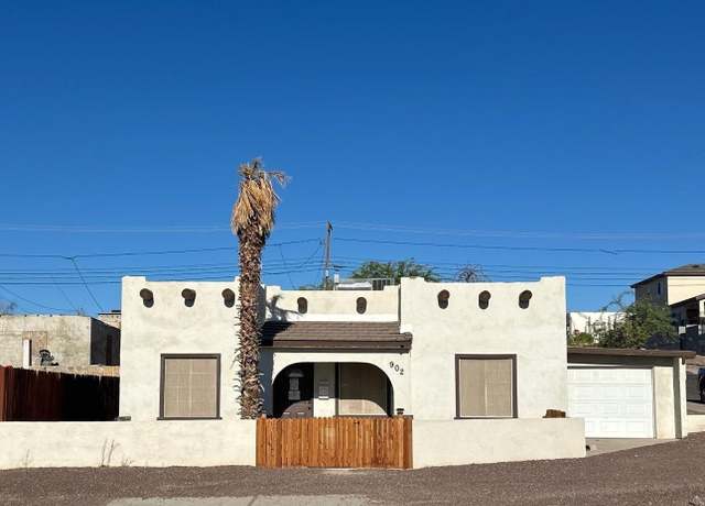 Property at 902 S 1 Ave, Yuma, AZ 85364, 4 beds, 2 baths