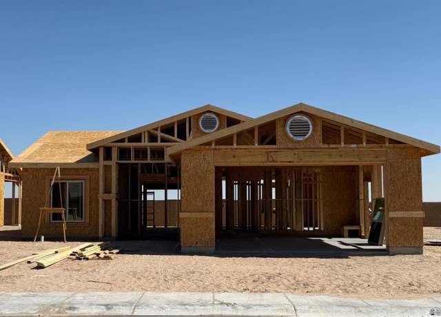 Property at 12613 E 51 Pl, Yuma, AZ 85367, 3 beds, 2 baths