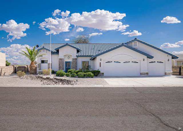 Property at 13779 E 54 Dr, Yuma, AZ 85367, 4 beds, 2 baths