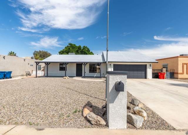 Property at 13476 E 44 Dr, Yuma, AZ 85367, 3 beds, 2 baths