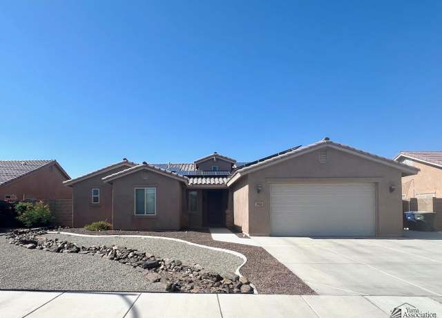 Property at 7922 E 38 Pl, Yuma, AZ 85365, 5 beds, 3 baths