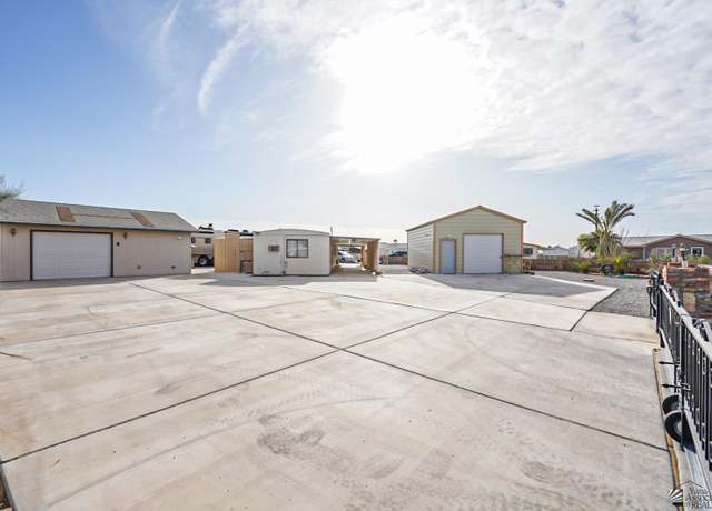 Property at 11675 S Bonnie Ave, Yuma, AZ 85367, 2 beds, 2 baths