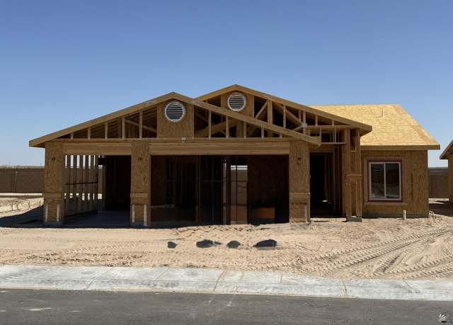 Property at 12623 E 51 Pl, Yuma, AZ 85367, 3 beds, 2 baths