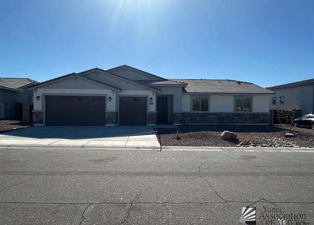 Property at 14691 E 42 St, Yuma, AZ 85367, 3 beds, 2 baths