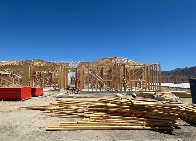 Property at 12337 S Grandview Dr, Yuma, AZ 85367, 4 beds, 2.5 baths