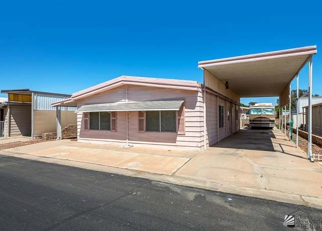 Property at 1826 W Camino Cerro, Yuma, AZ 85364, 2 beds, 2 baths