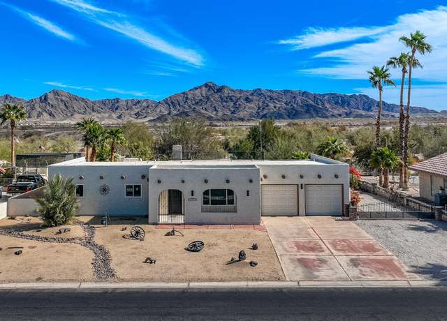 Property at 12175 S Ironwood Dr, Yuma, AZ 85367, 3 beds, 2.5 baths