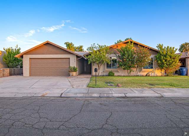 Property at 1413 E Kuns Ct, Yuma, AZ 85365, 4 beds, 2 baths