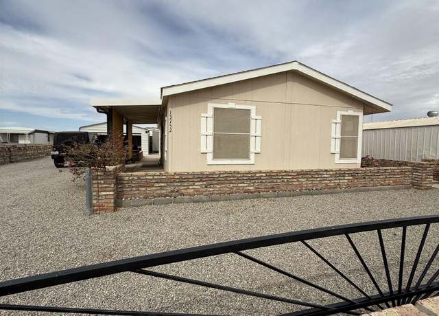 Property at 13752 E Gatewood Ln, Yuma, AZ 85367, 2 beds, 2 baths