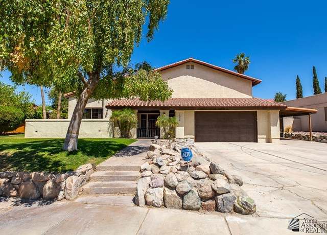 Property at 1324 W Parkway Dr, Yuma, AZ 85364, 3 beds, 2.5 baths