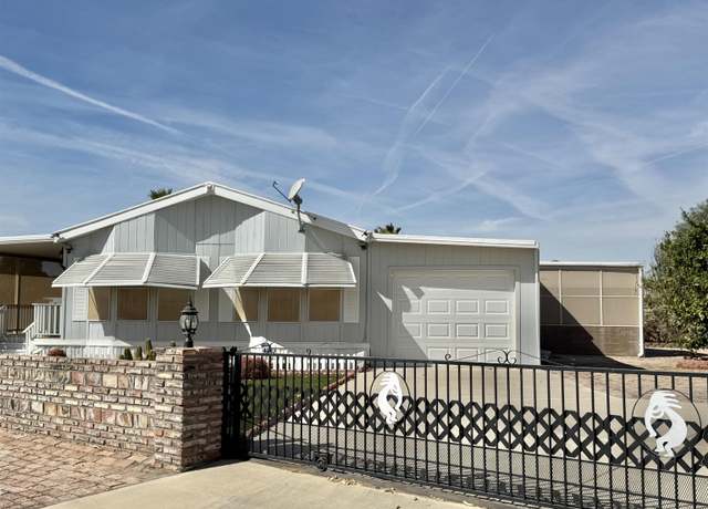 Property at 14382 E Warren Dr, Yuma, AZ 85367, 2 beds, 2 baths